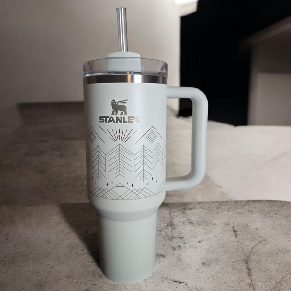 Stanley Other - Stanley 40 oz Quencher H2.0 FlowState Tumbler – Winterscape Collection (White)